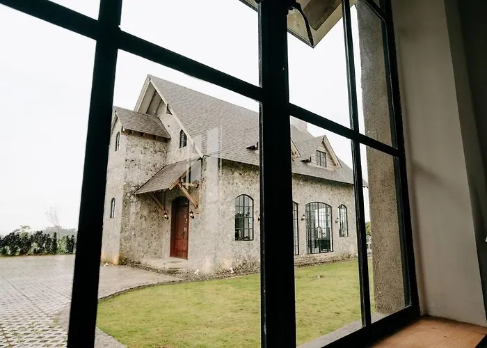 The Old Country Stone House Villa Cebu